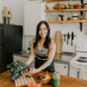 Meet your Posher, Nadia